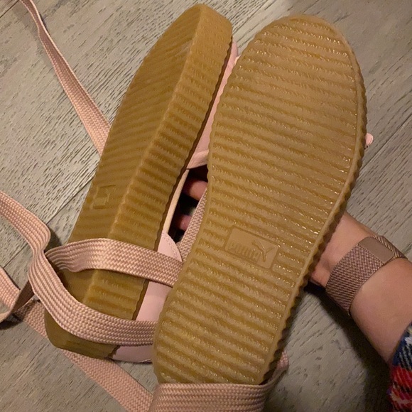 LAST CHANCE Puma Fenty by Rihanna sandals - Picture 4 of 4